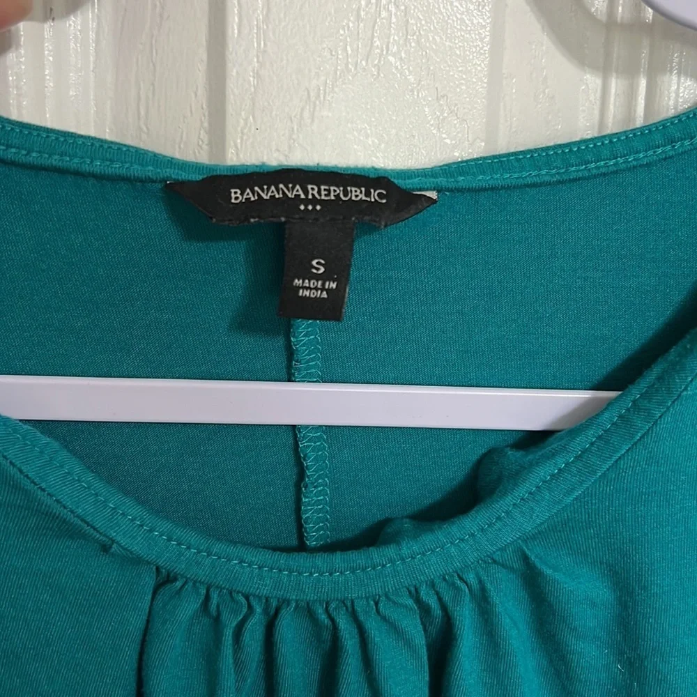 Banana Republic Small Short Sleeve Top - Picture 3 of 6